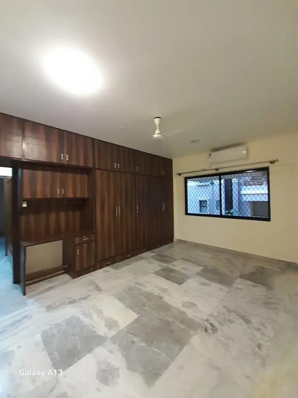 Cunningham Road | Elite 3 BHK Residence | 2100 Sq. Ft.
