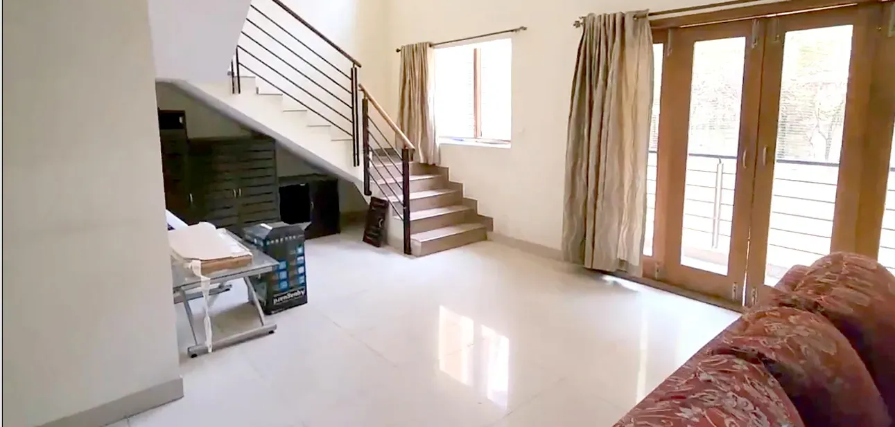 Palace Cross Road | Ultra-Spacious 5BHK Duplex | 3330 Sq. Ft.