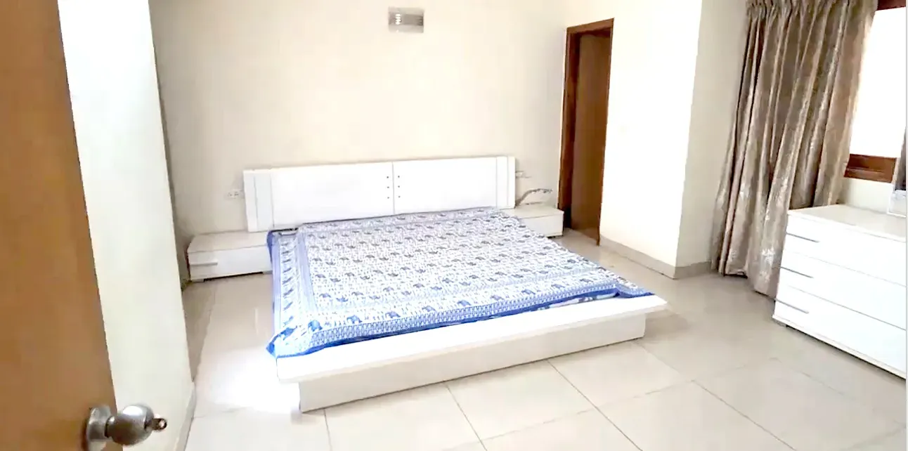 Palace Cross Road | Ultra-Spacious 5BHK Duplex | 3330 Sq. Ft. 3