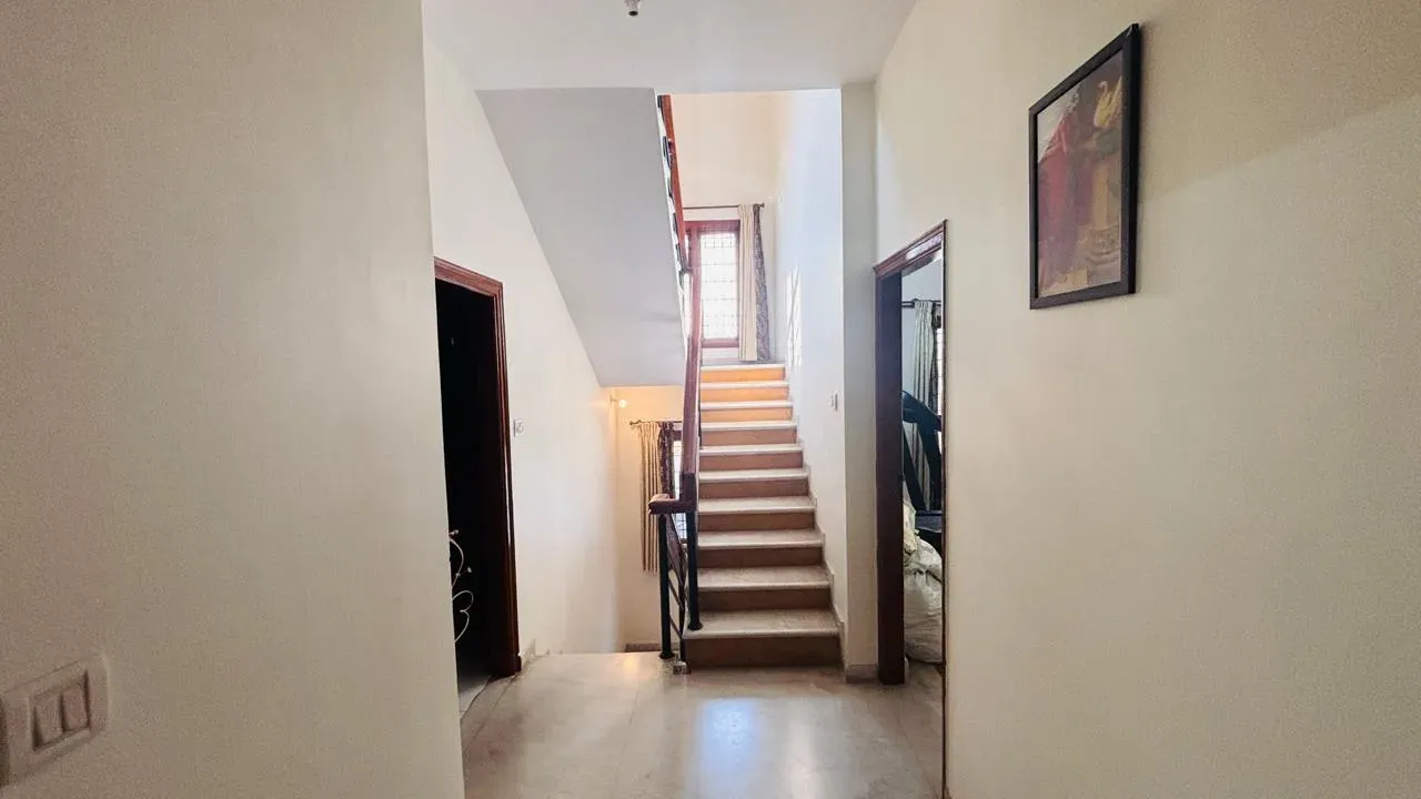 An independent villa-For rent - Image 3