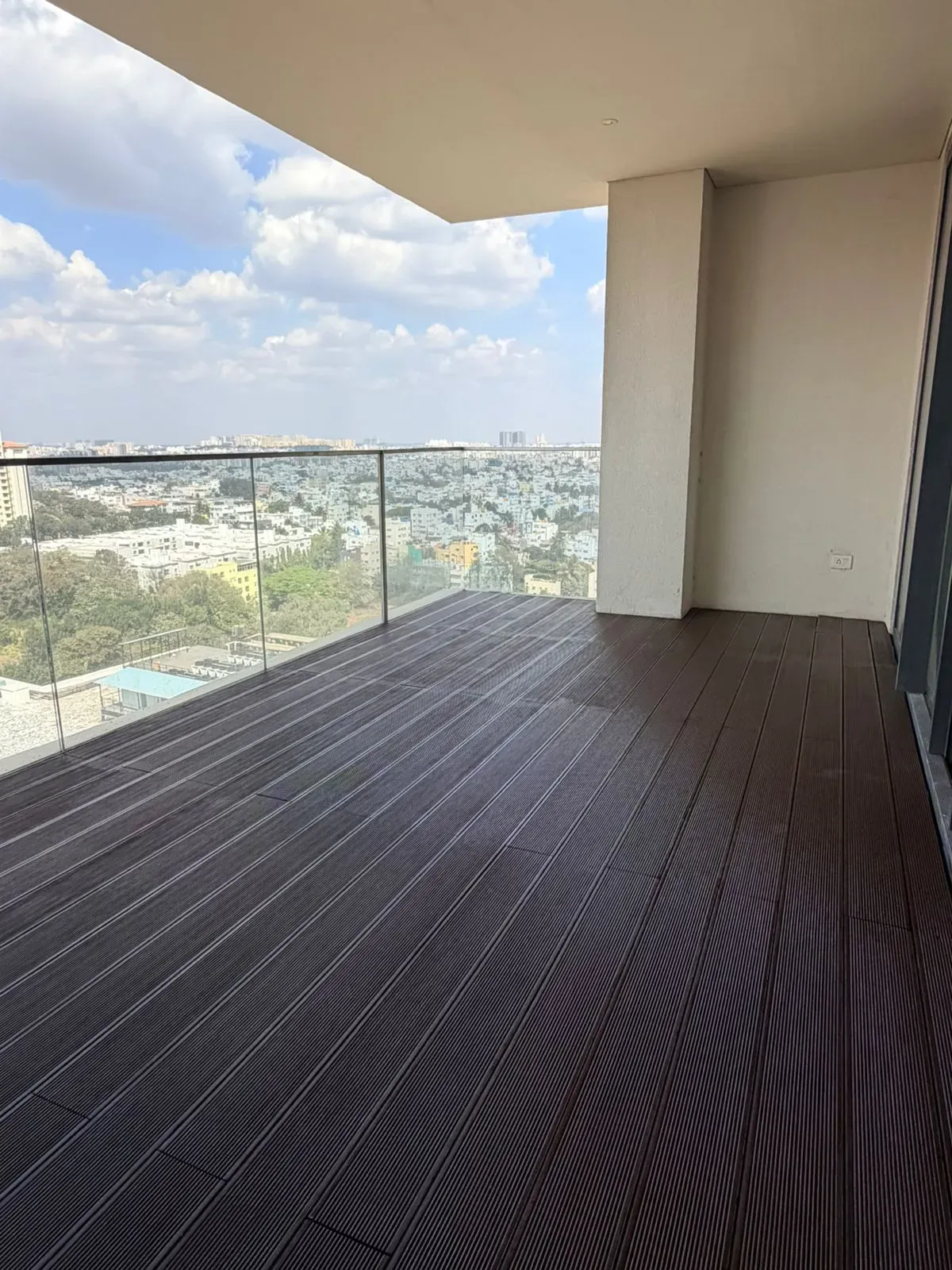 An exceptional opportunity to own a high-floor residence at the iconic Embassy Lake Terraces — one of North Bengaluru’s most prestigious luxury addresses, overlooking the serene Hebbal Lake.