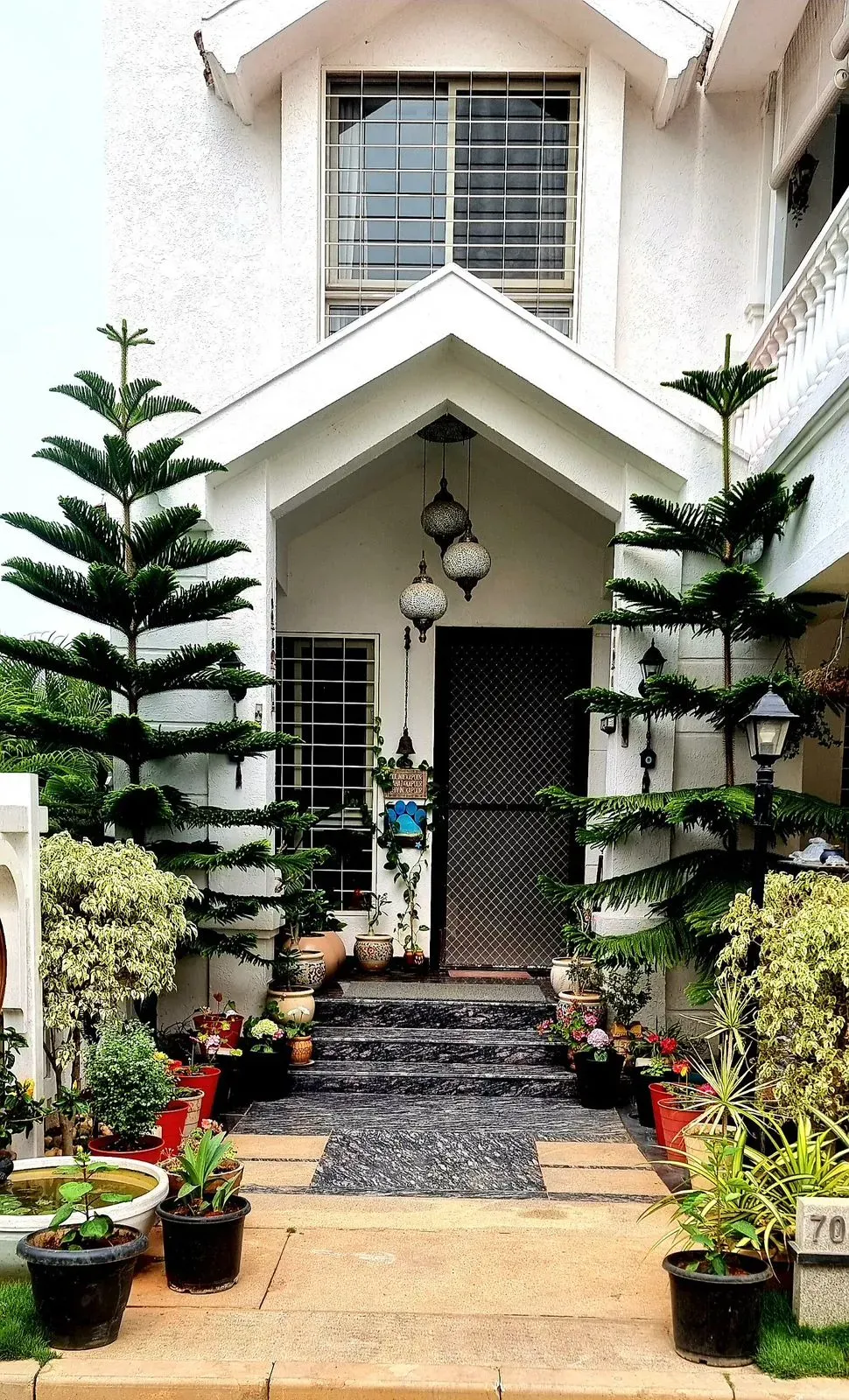 4BHK villa for rent in hiranandani
