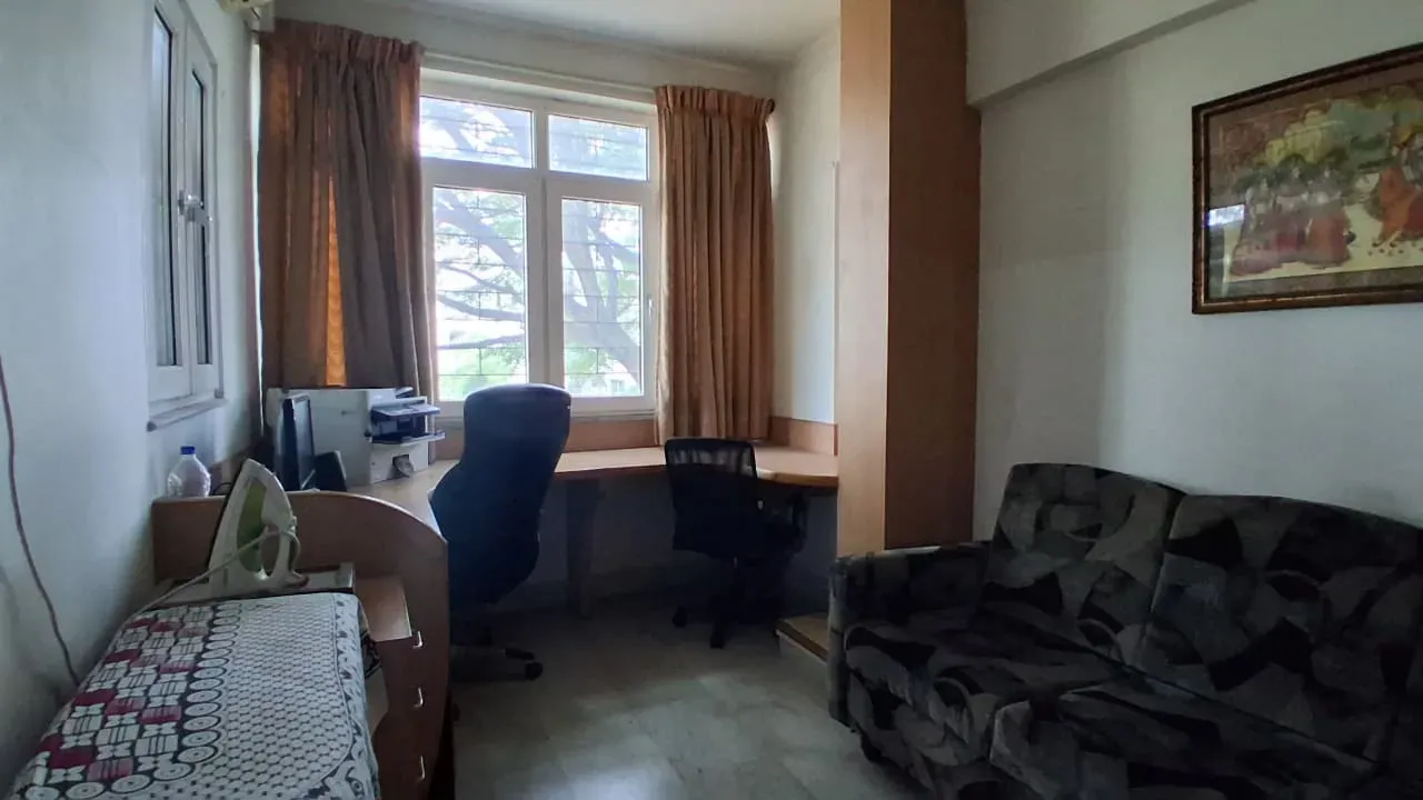 Sanjay Nagar | Ultra-Spacious Resale 3.5 BHK | 3,200 Sq. Ft. 5