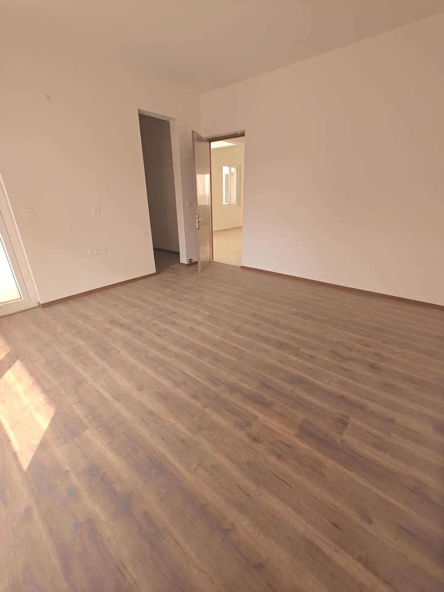 Sarjapur Road | West Facing Corner Luxury Villa | 2704 Sq. Ft. - Image 5