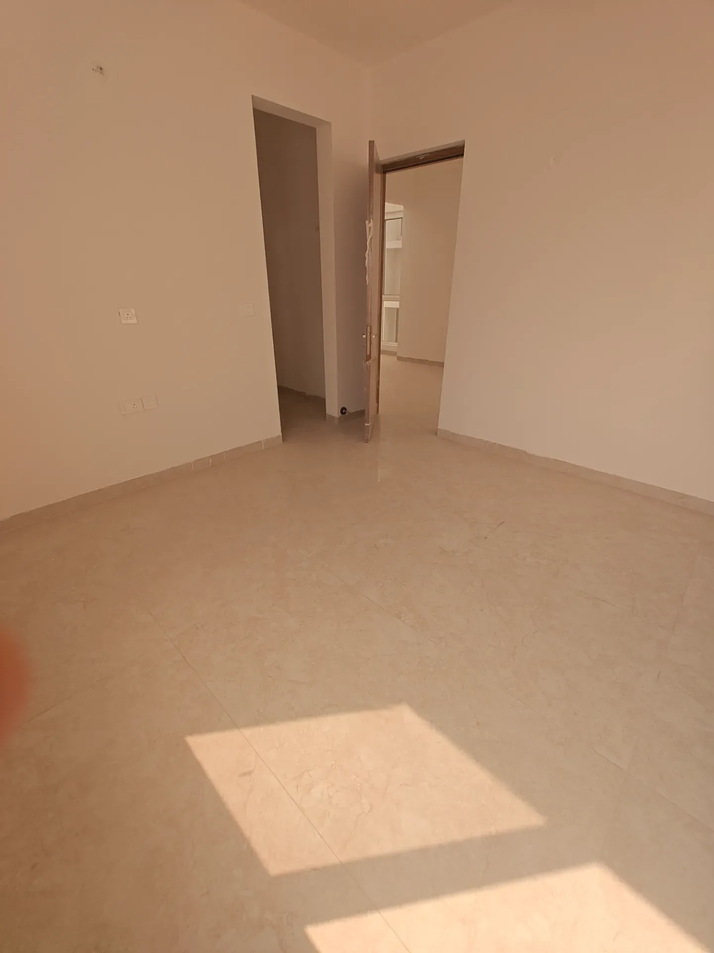 Sarjapur Road | West Facing Corner Luxury Villa | 2704 Sq. Ft. - Image 6