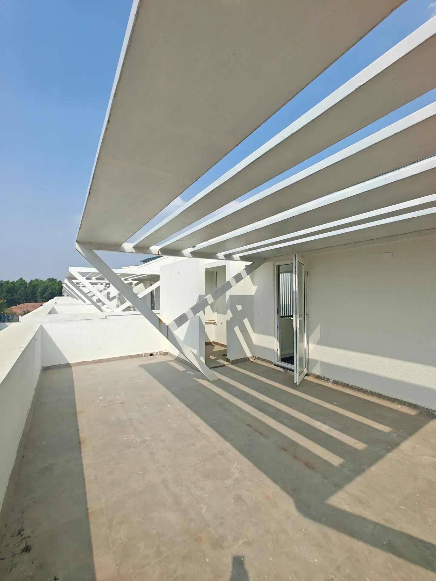 Sarjapur Road | West Facing Corner Luxury Villa | 2704 Sq. Ft. - Image 7
