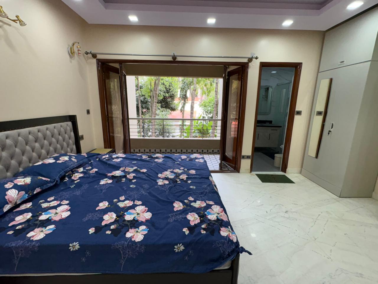 Embassy Orchids 3BHK Flat At Sadashiv Nagar - Image 3