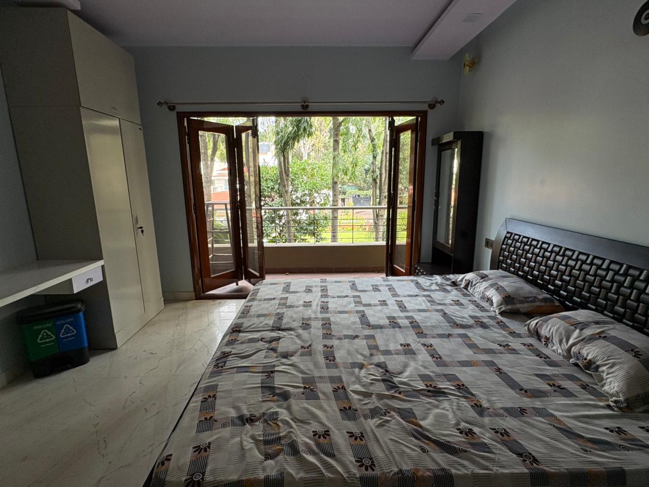 Embassy Orchids 3BHK Flat At Sadashiv Nagar - Image 9