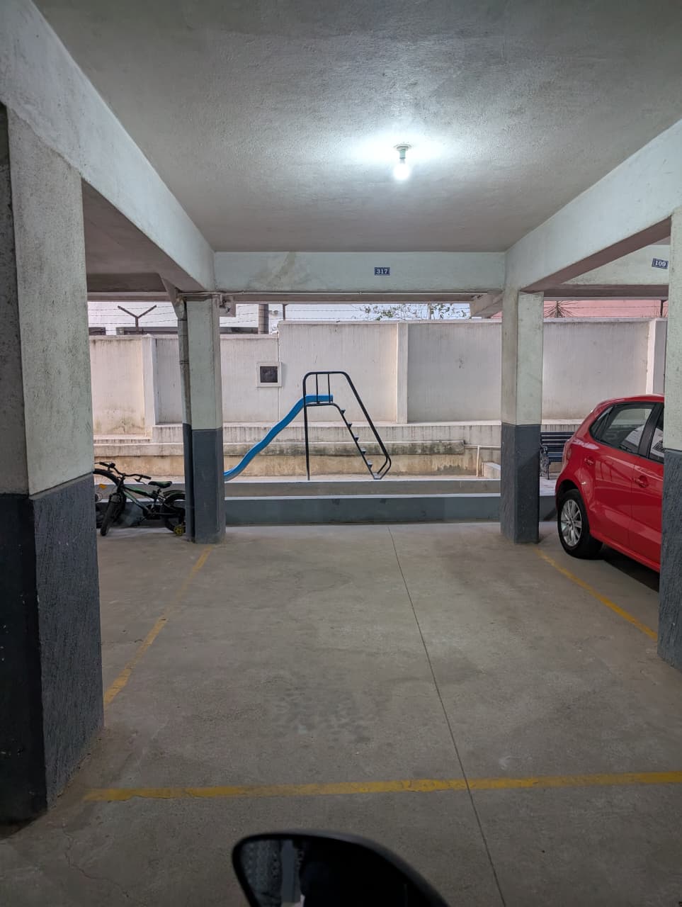 East-Facing Vastu 2BHK in Vascon Pristina | A-Khata | Covered Parking | Gated Community - Image 3