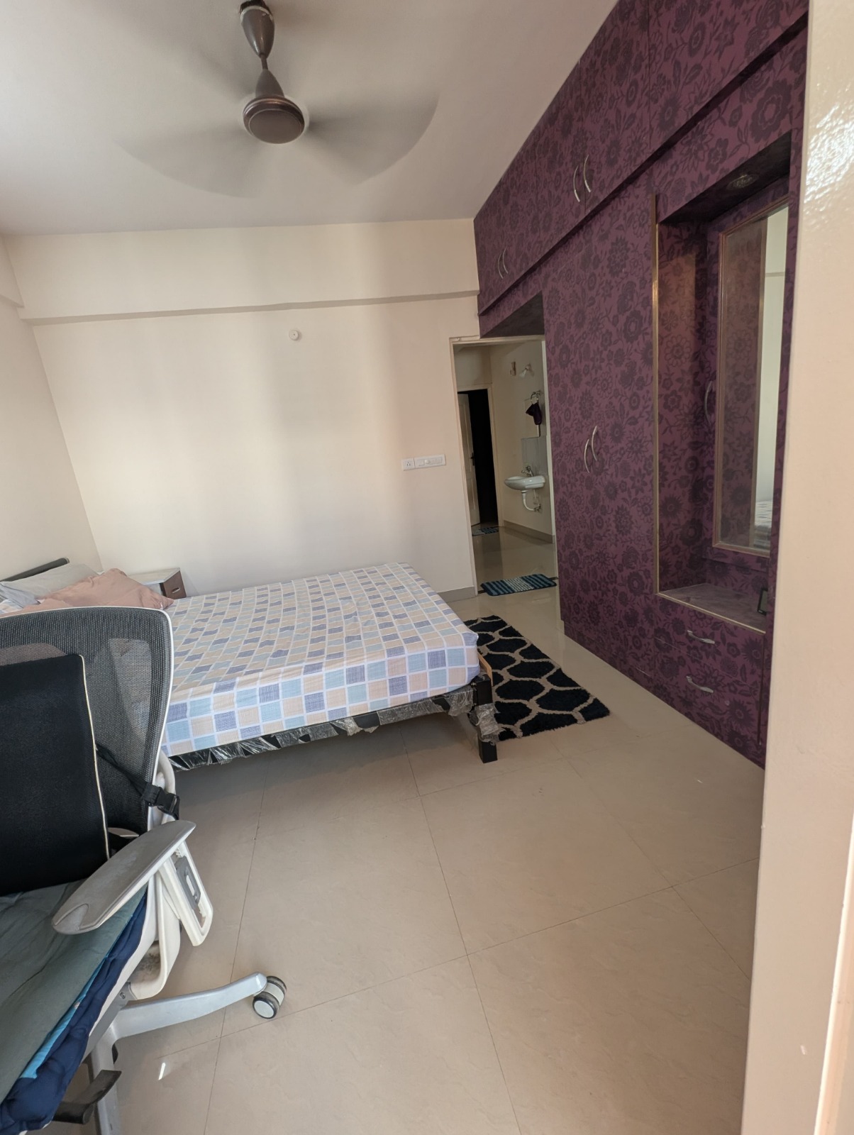 East-Facing Vastu 2BHK in Vascon Pristina | A-Khata | Covered Parking | Gated Community - Image 8