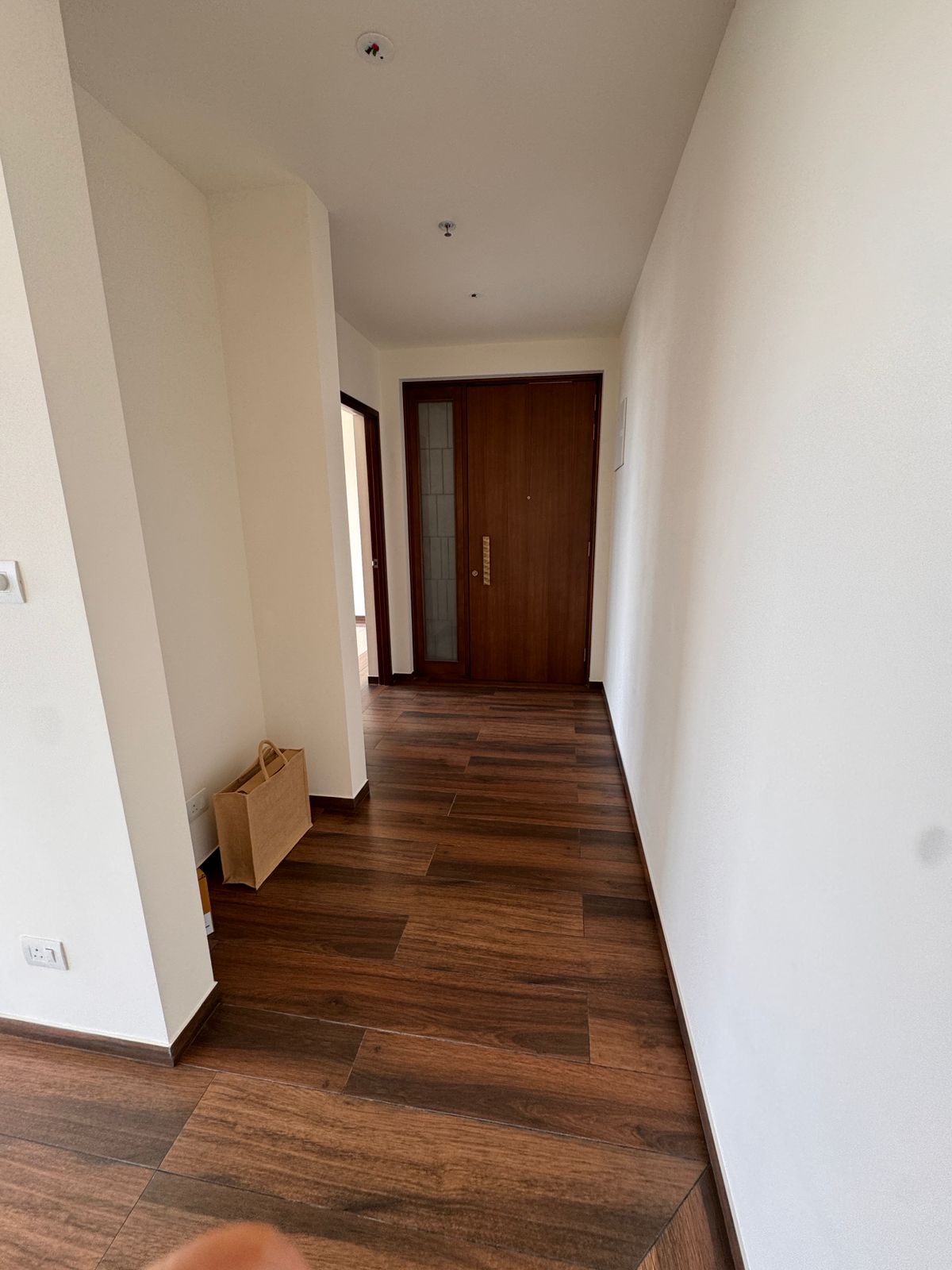 Konankunte, Luxury 3BHK + SR, Prestige Falcon City, High-Rise Living - Image 8