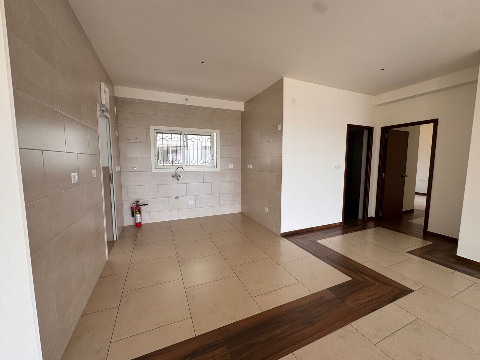 Konankunte, Luxury 3BHK + SR, Prestige Falcon City, High-Rise Living