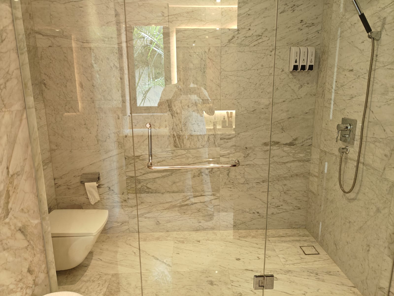 Embassy Boulevard Rental -  Welcome to Your Private Balinese Sanctuary  - Image 17