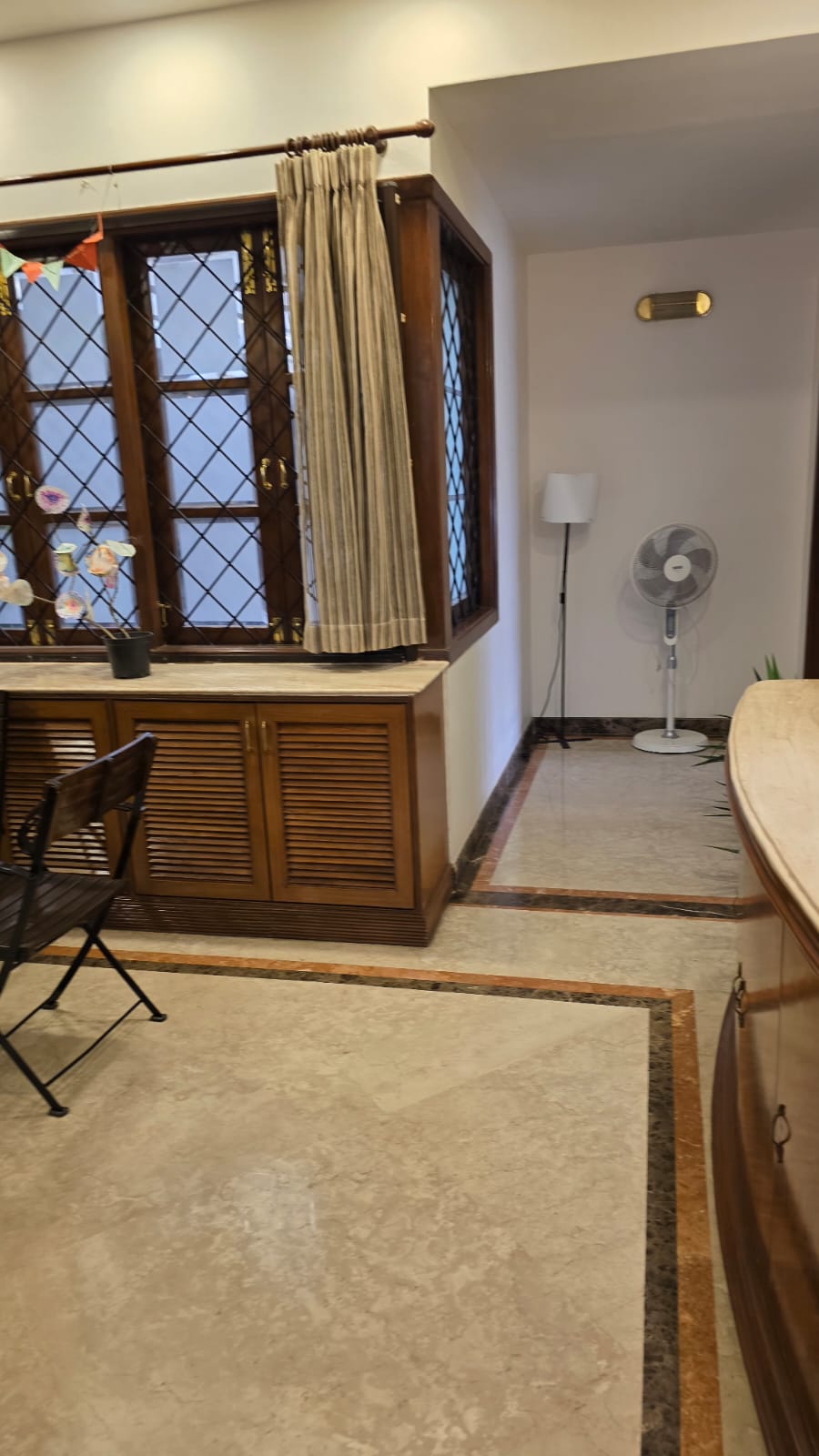 Exceptional 6000 sq ft Ultra-Luxury Duplex Penthouse for Rent near MG Road - Image 4