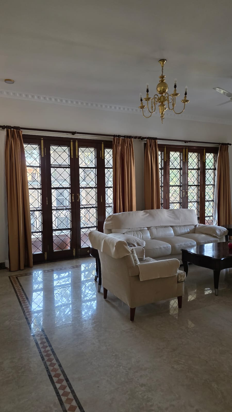 Exceptional 6000 sq ft Ultra-Luxury Duplex Penthouse for Rent near MG Road - Image 22