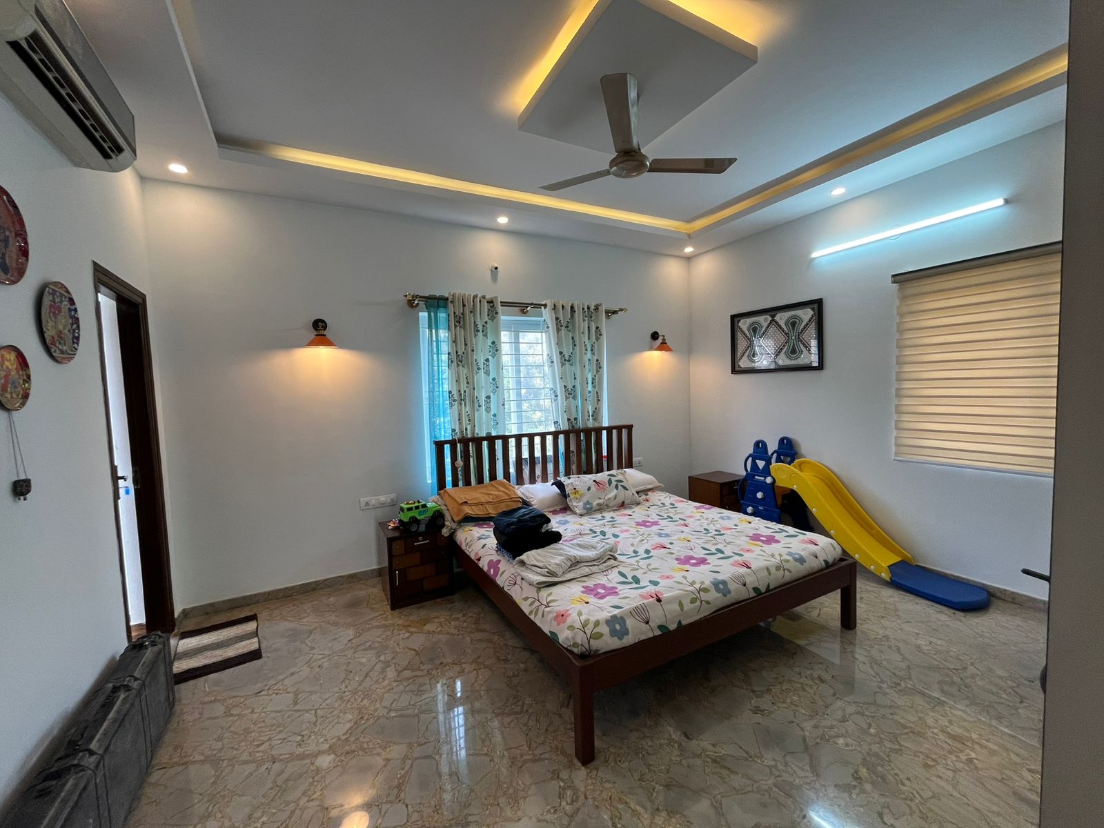 Residential Building for Sale on Jakkur Double Road 4600 SqFt,  5Cr. - Image 3