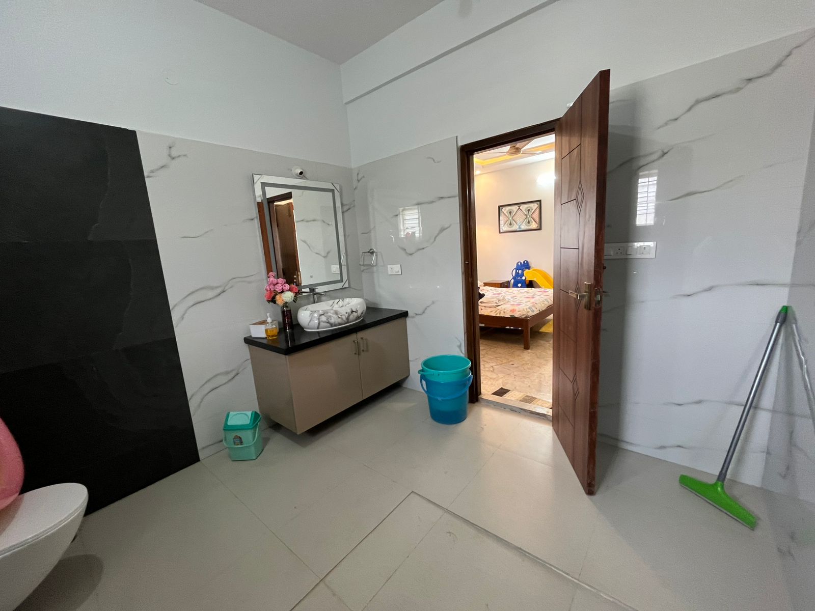 Residential Building for Sale on Jakkur Double Road 4600 SqFt,  5Cr. - Image 7