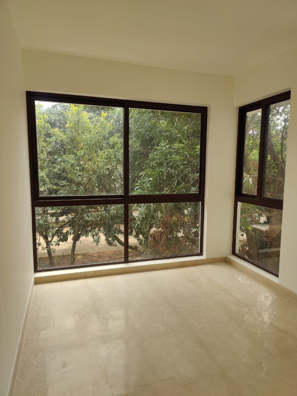 Expansive 4 BHK Luxury Villa in 'Under The Sun', Devanahalli - Image 15