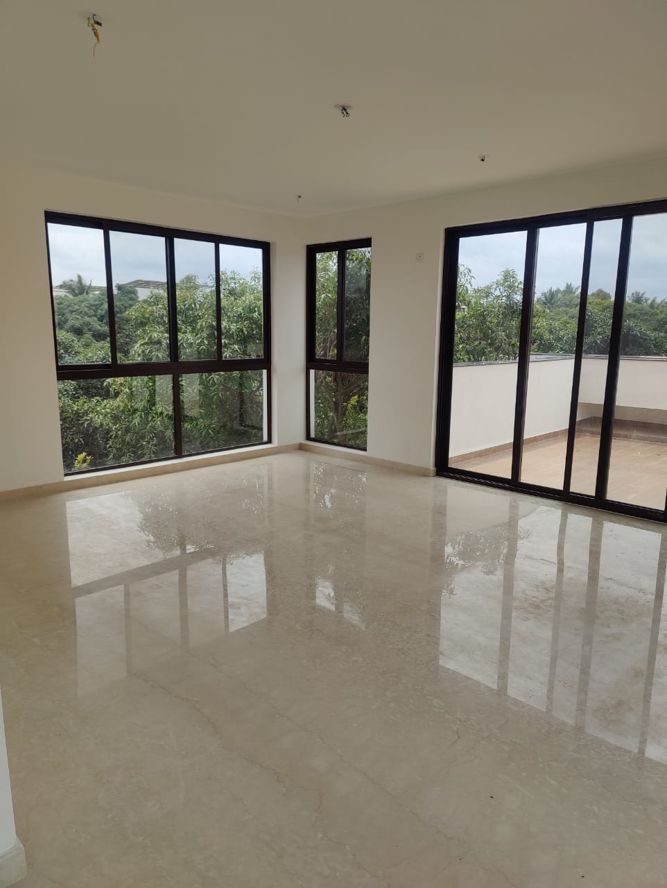 Expansive 4 BHK Luxury Villa in 'Under The Sun', Devanahalli - Image 20