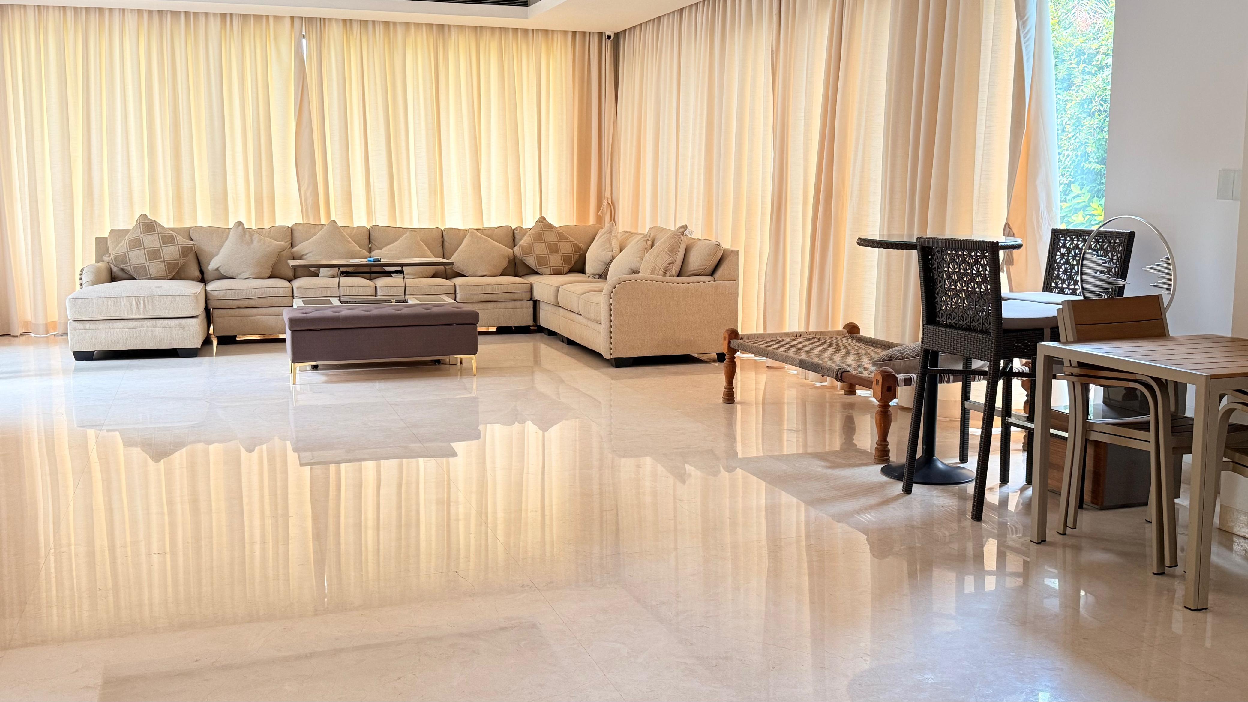 Nandi Hills 4 BHK Mansion | Prestige Golfshire (Type C) | Private Pool & Golf Course Views - Image 3