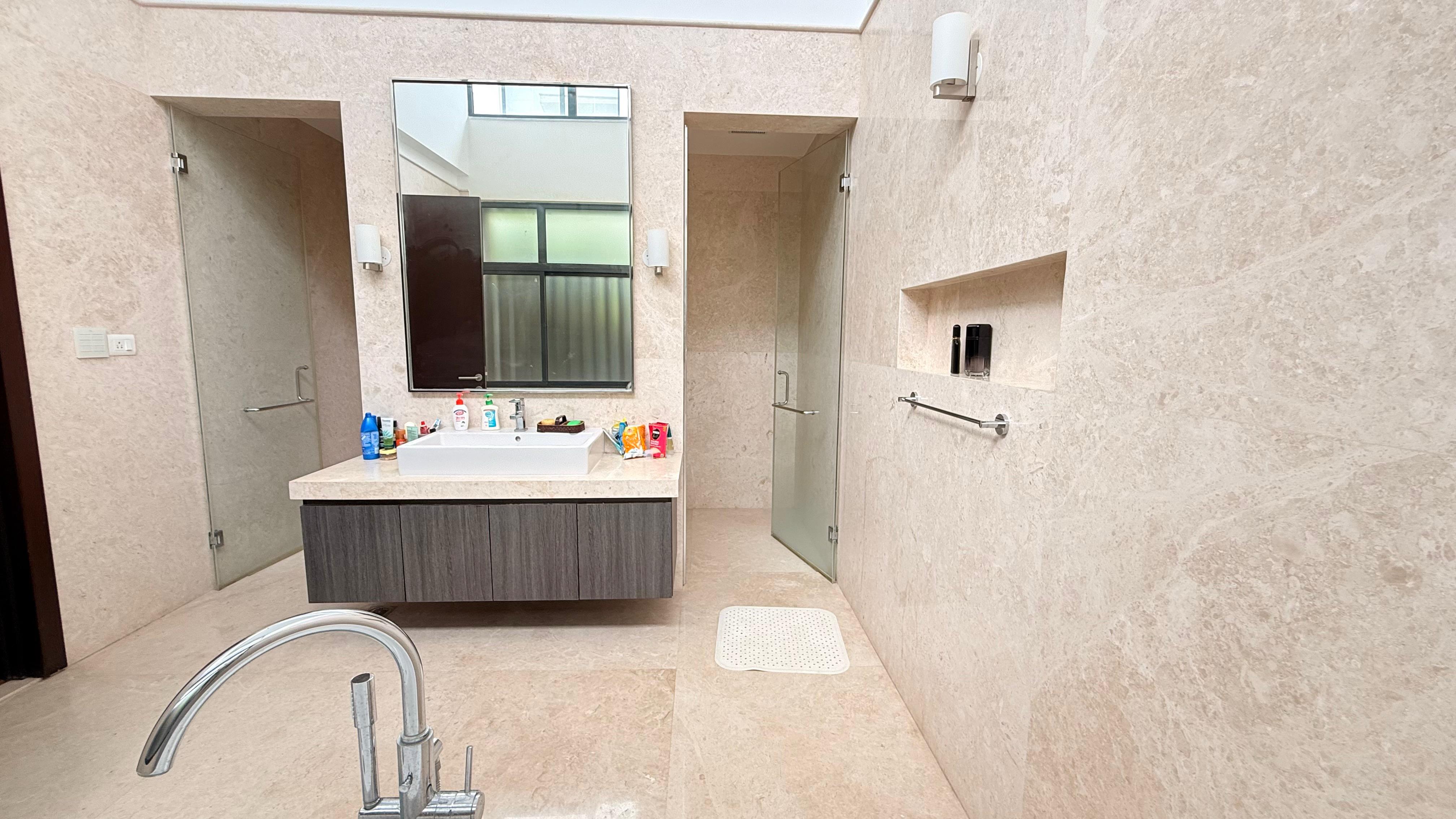 Nandi Hills 4 BHK Mansion | Prestige Golfshire (Type C) | Private Pool & Golf Course Views - Image 8