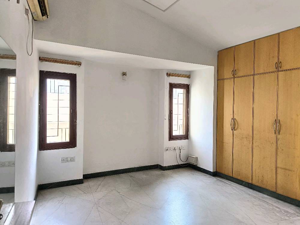 RT Nagar House +  LAND OPPORTUNITY: 3840 Sq. Ft. Independent Plot in Prime RT Nagar/Anand Nagar (East Facing) - Image 9