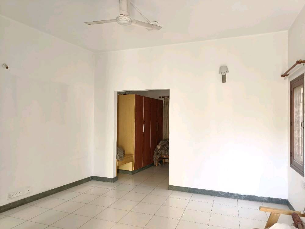 House + RARE LAND OPPORTUNITY: 3840 Sq. Ft. Independent Plot in Prime RT Nagar/Anand Nagar (East Facing) - Image 11