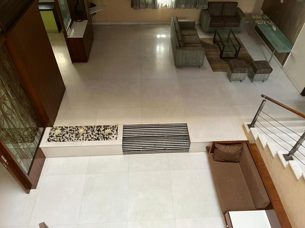 Vasanth Nagar , Fully Furnished 4 BHK Bungalow | Vasanth Nagar | 2700 Sq. Ft. - Image 9