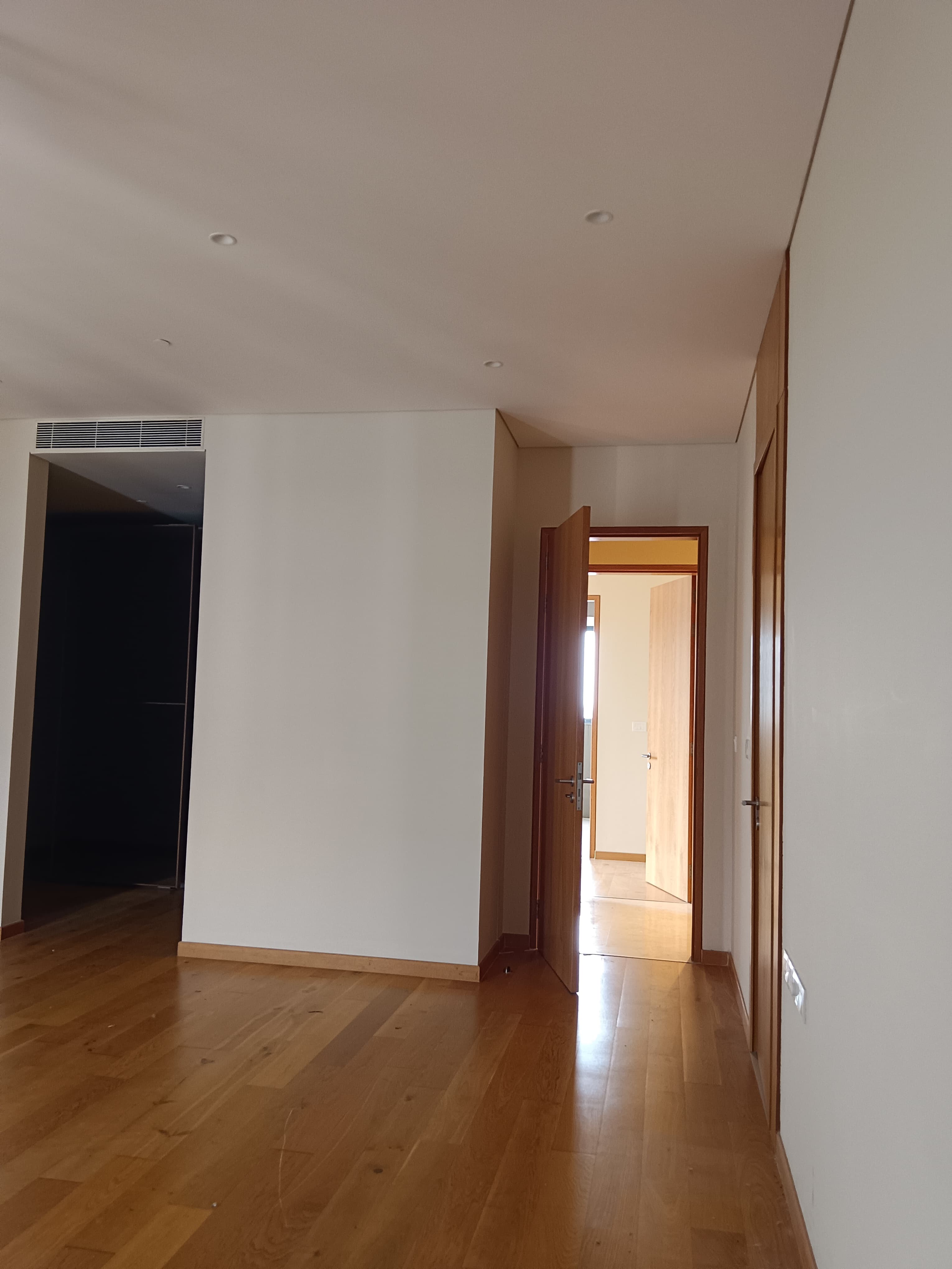 Hebbal |  Embassy Lake Terrace  4 BHK | 4440 Sq. Ft. - Image 8