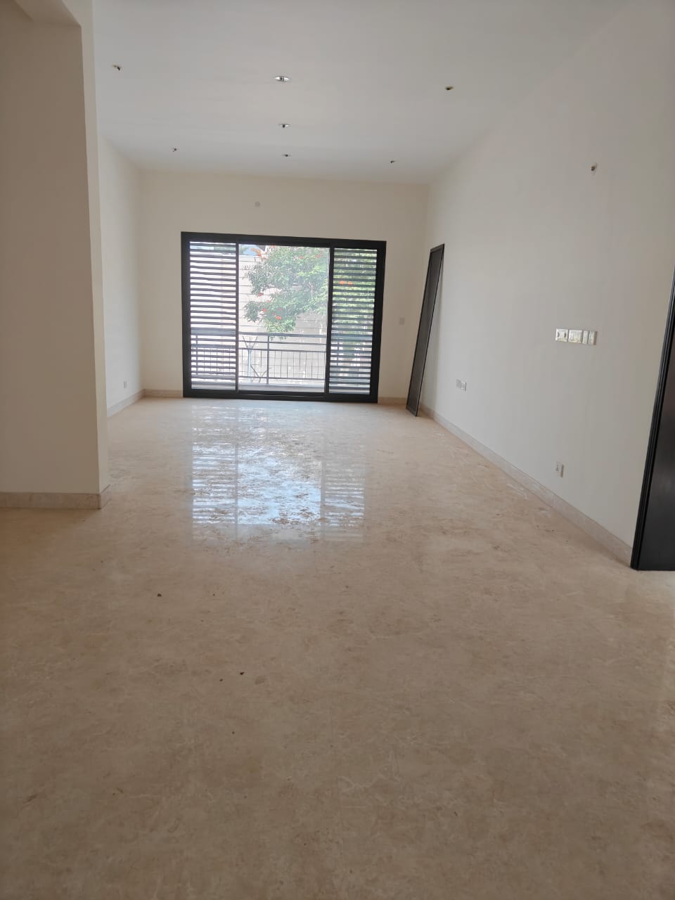 Devanahalli | Ultra-Luxury 9061 Sq. Ft. Villa | Sobha Lifestyle - Image 2