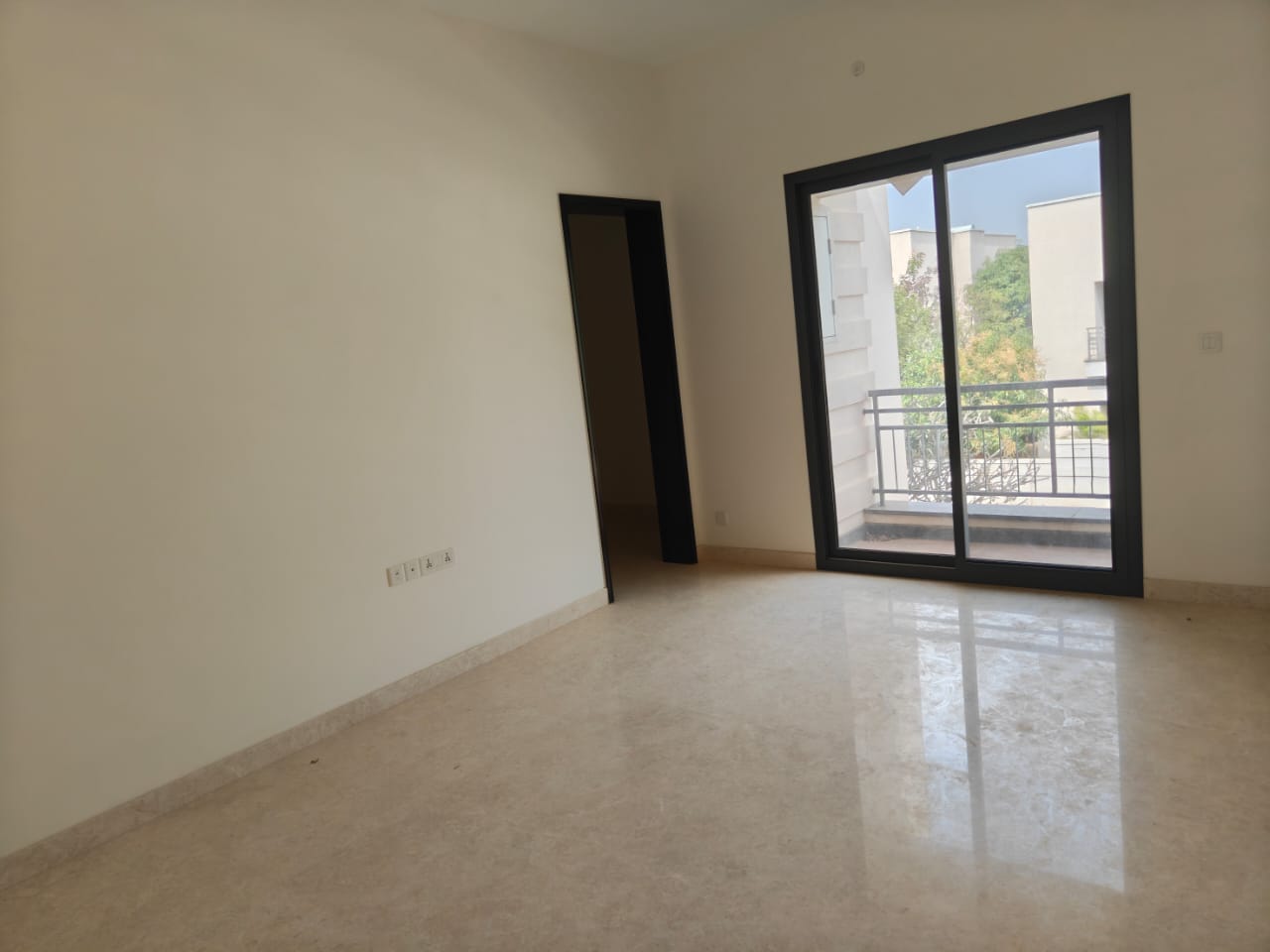 Devanahalli | Ultra-Luxury 9061 Sq. Ft. Villa | Sobha Lifestyle - Image 3