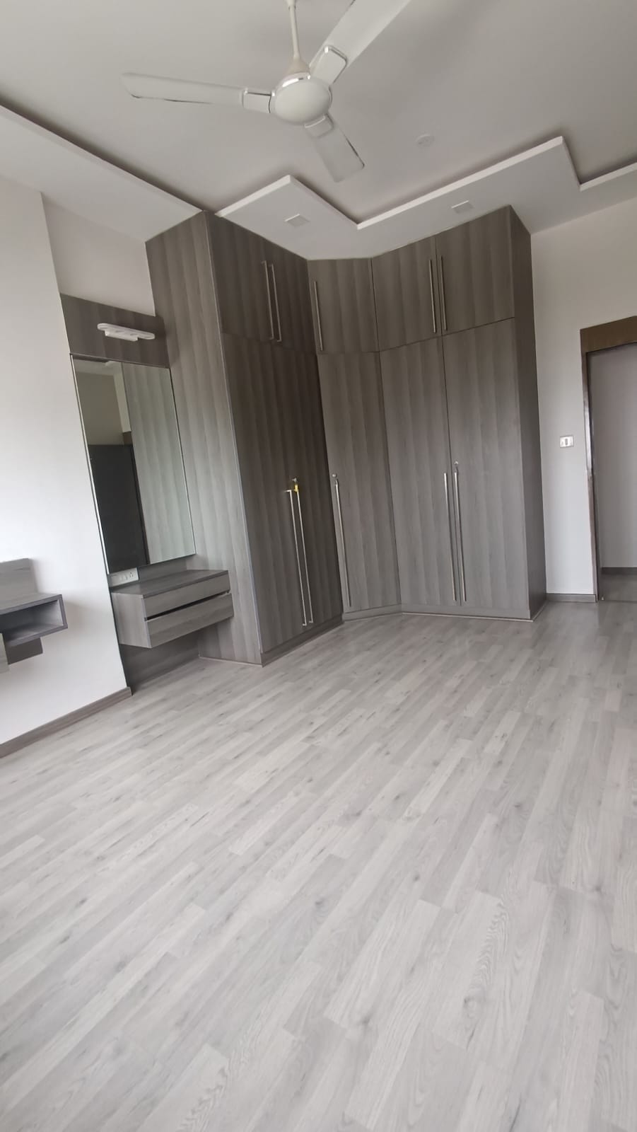 Vasanth Nagar | 3BHK + Servants Room | 1450 Sq. Ft.