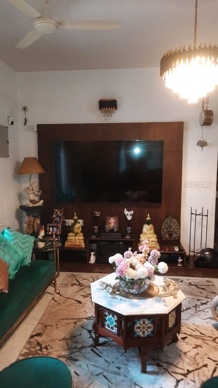 MG Road | 3BHK Furnished Duplex | 2800 Sq. Ft. - Image 8