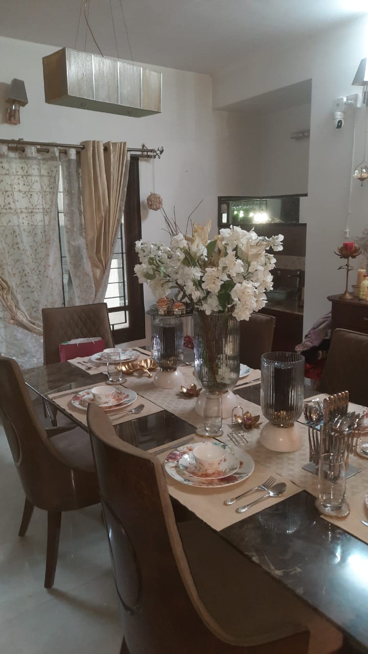 MG Road | 3BHK Furnished Duplex | 2800 Sq. Ft. - Image 10