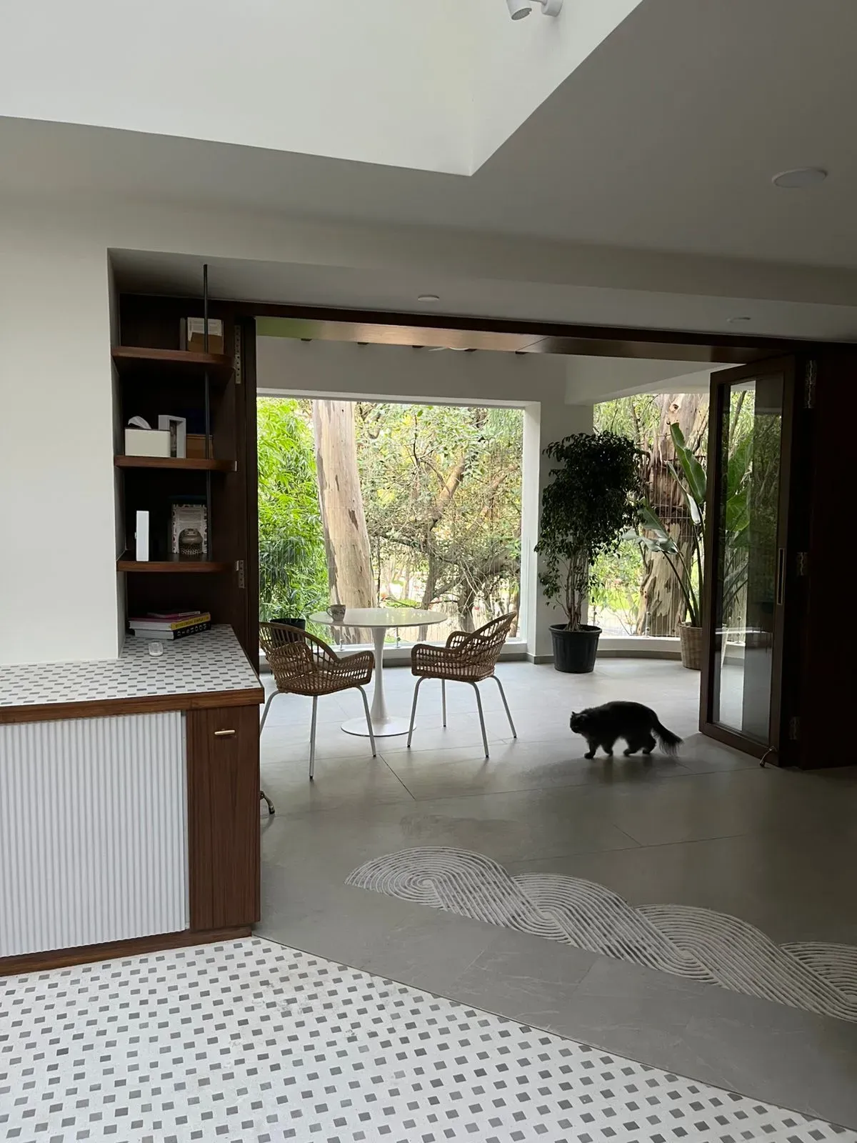 Ulsoor Road | Luxury 3BHK Duplex | 3610 Sq. Ft. - Image 3