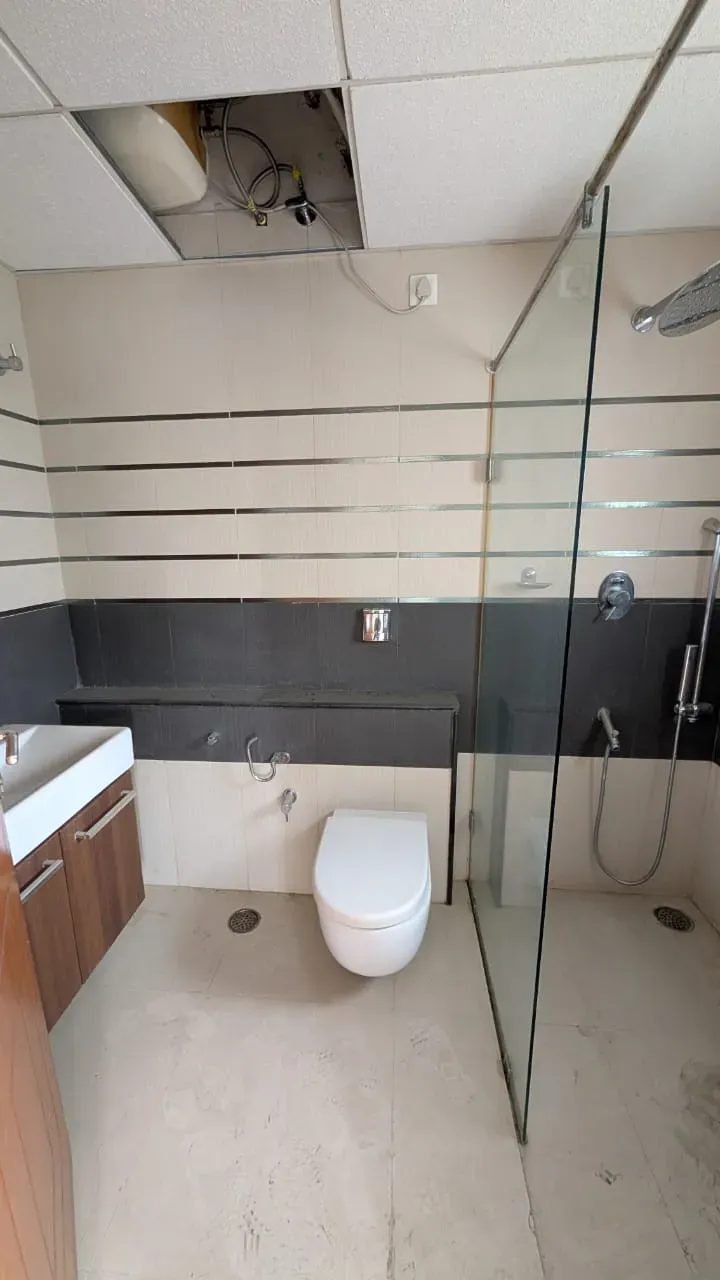 Spacious 3BHK Apartment for Rent at HM Grandeur Frazer Town - Image 8