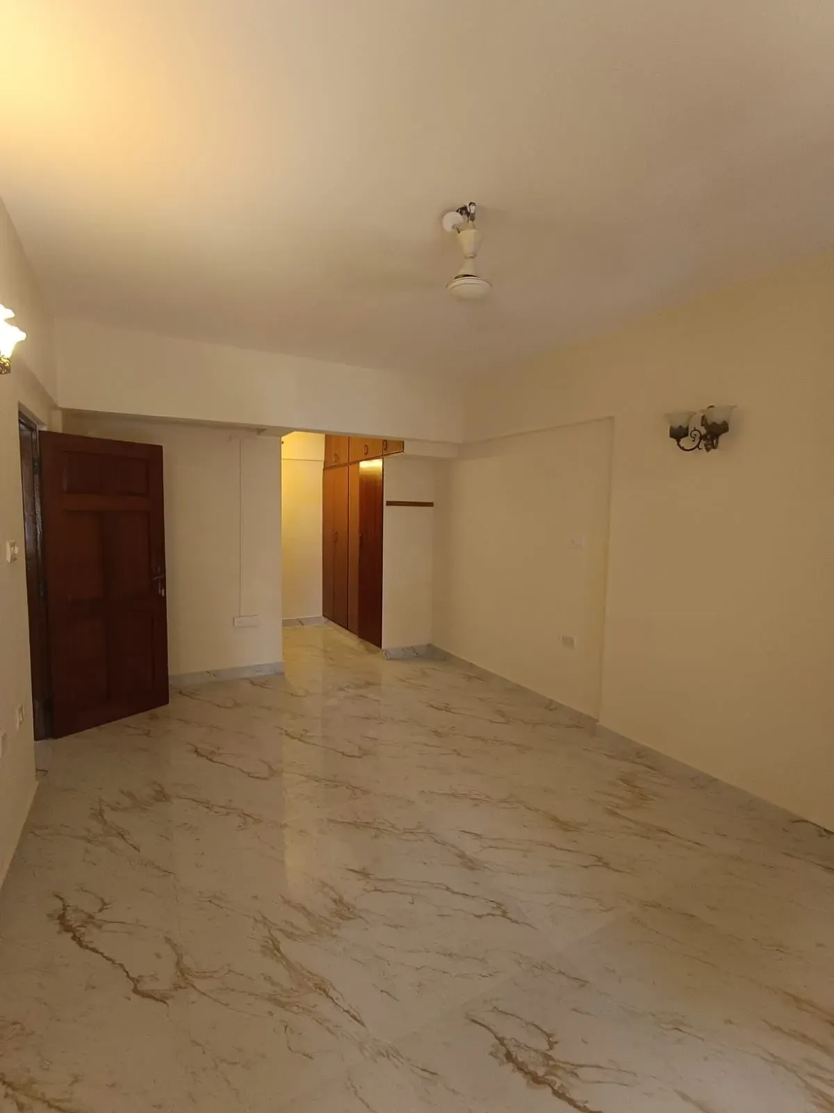 Palace Road | Fully Renovated 3BHK Duplex | 2400 Sq. Ft. - Image 5