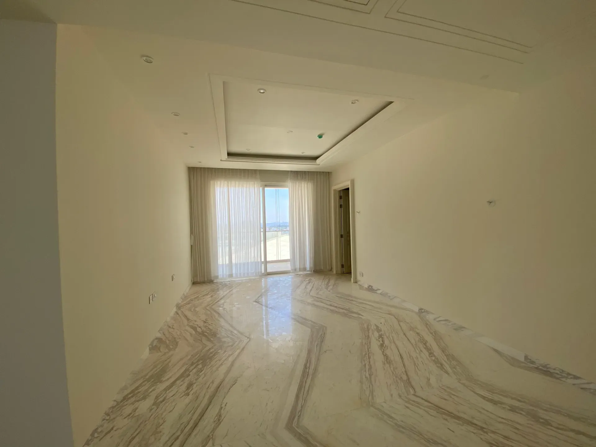 Leela Residences, Bharatiya City Luxury 4BHK for Rent - Image 5