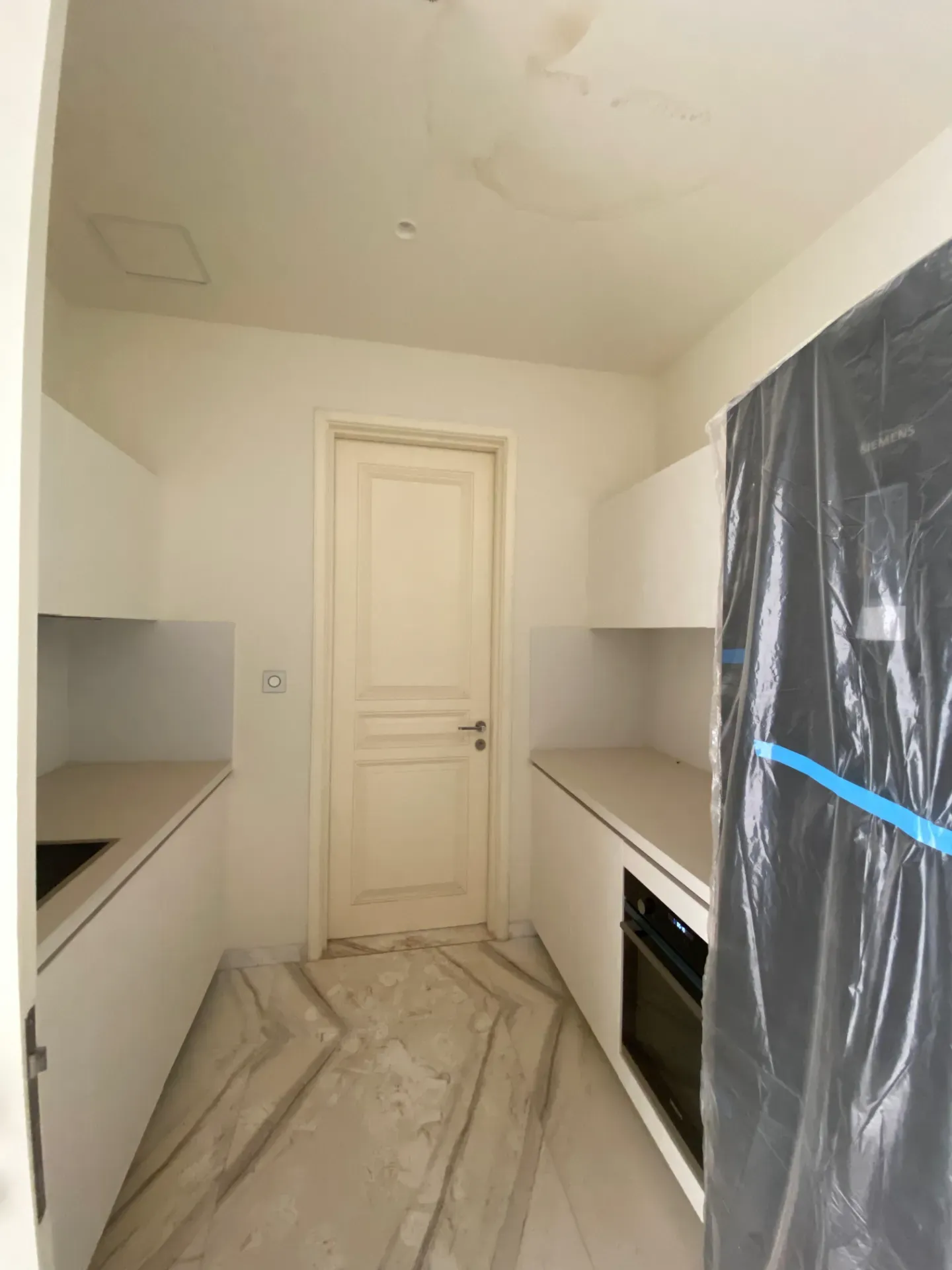 Leela Residences, Bharatiya City Luxury 4BHK for Rent - Image 7