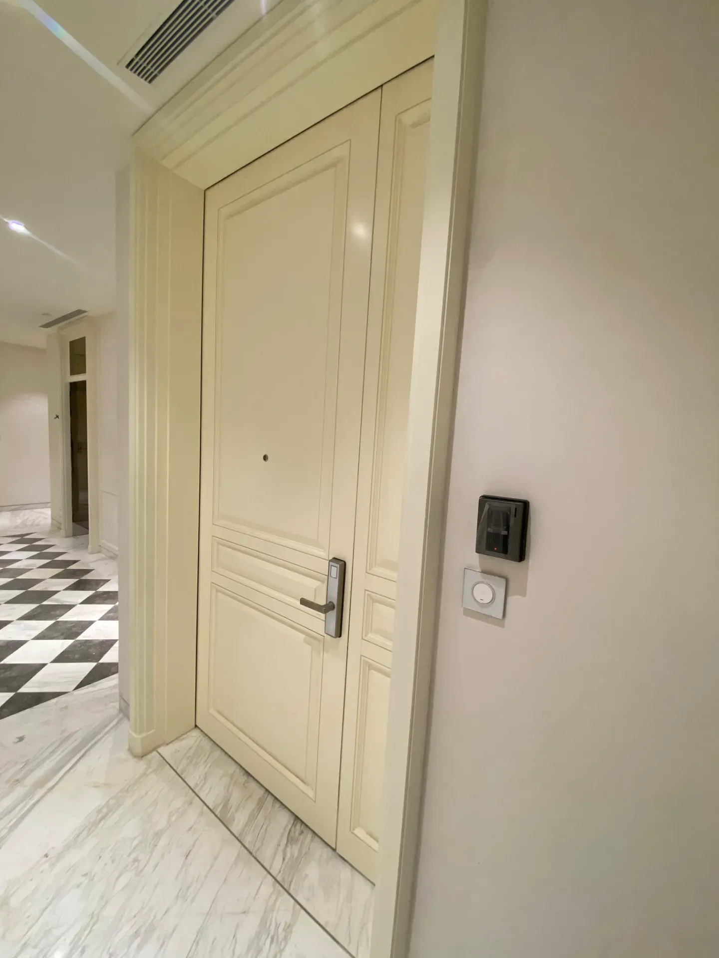 Leela Residences, Bharatiya City Luxury 4BHK for Rent - Image 10