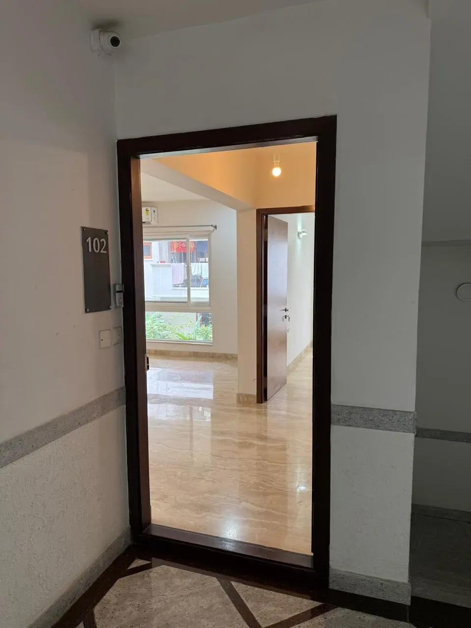 Ulsoor | Elegant 3 BHK with Servant Quarters | 2400 Sq. Ft.