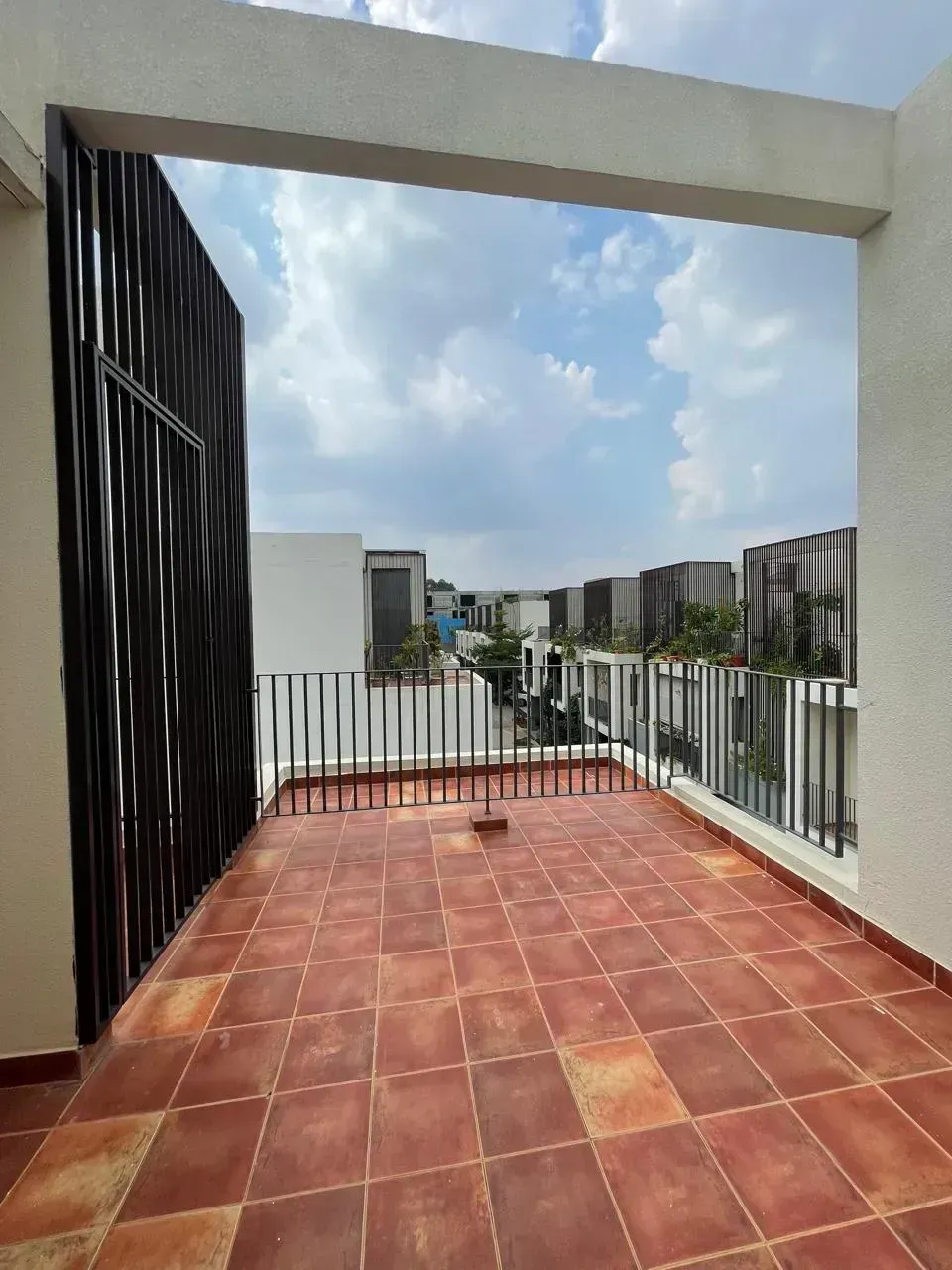 Hennur-Bagalur Road | Modern Organic 4 BHK Villa | 2480 Sq. Ft.
