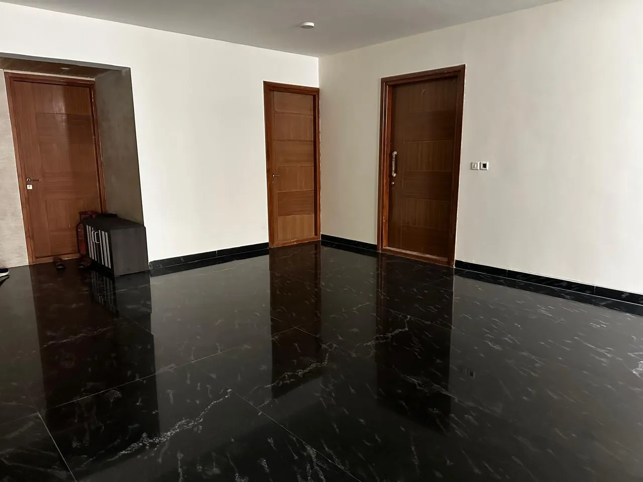 Off MG Road | 4 BHK Apartment | 3750 Sq. Ft. 5