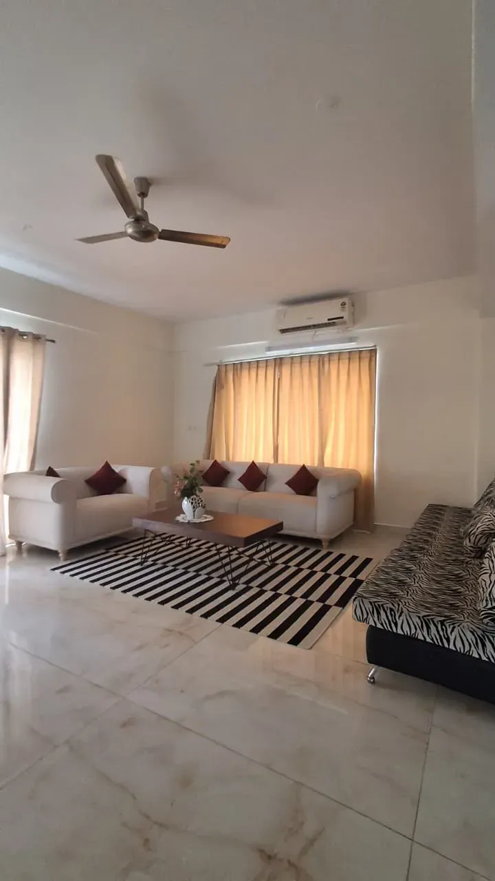 Benson Town | Sprawling 4 BHK + Private Terrace Flex Space | 5,500 Sq. Ft.