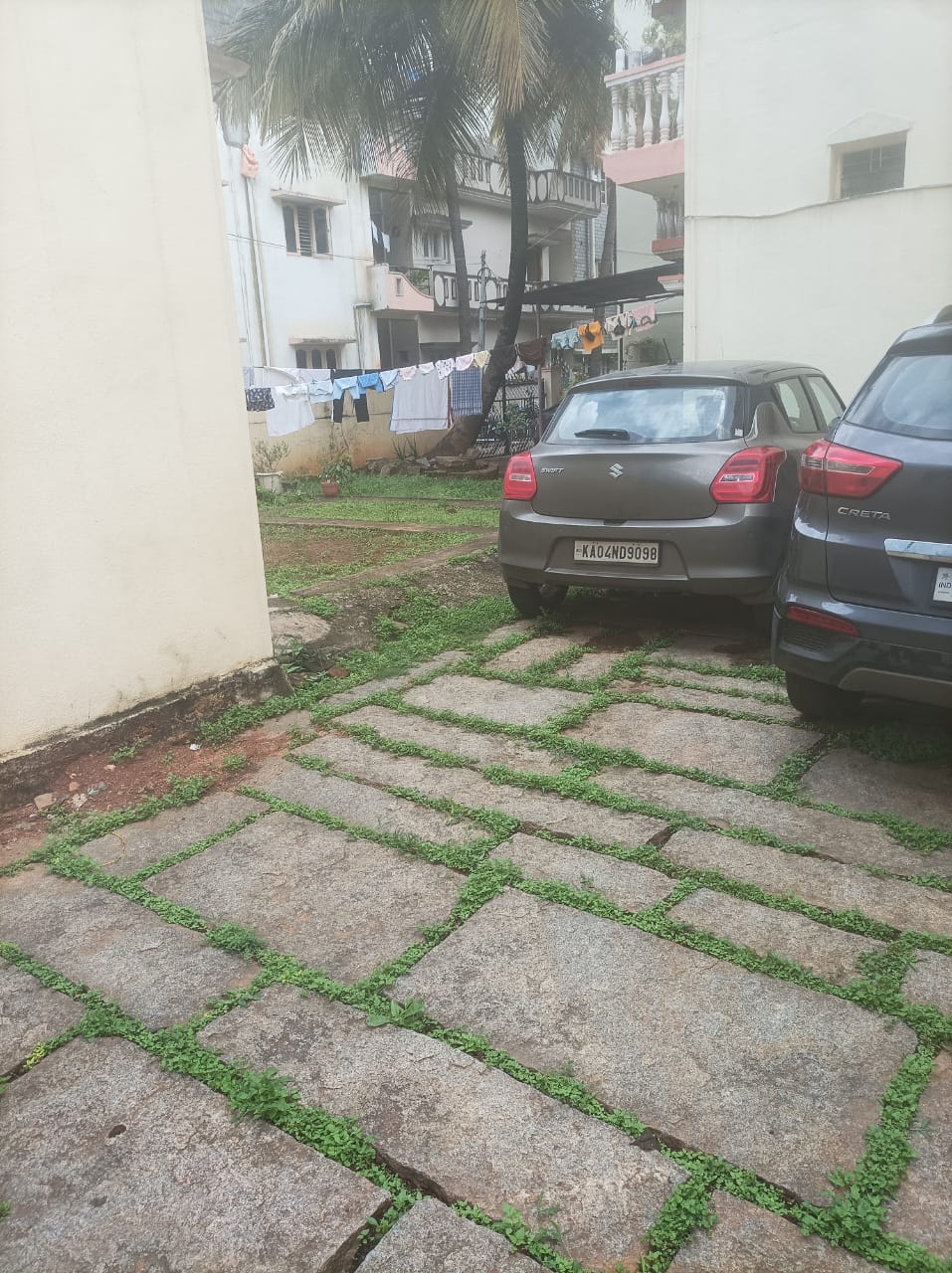 Dasarahalli Bagalagunte | 60x40 Corner Plot with Building | 2,400 Sq. Ft. 4