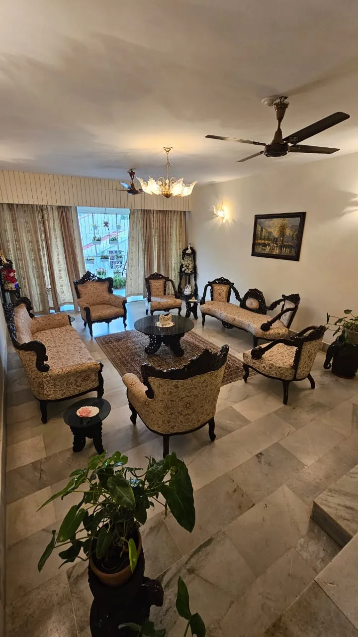 Rathna Avenue, Richmond Road | 4 BHK + Servant Room | 3200 Sq. Ft.