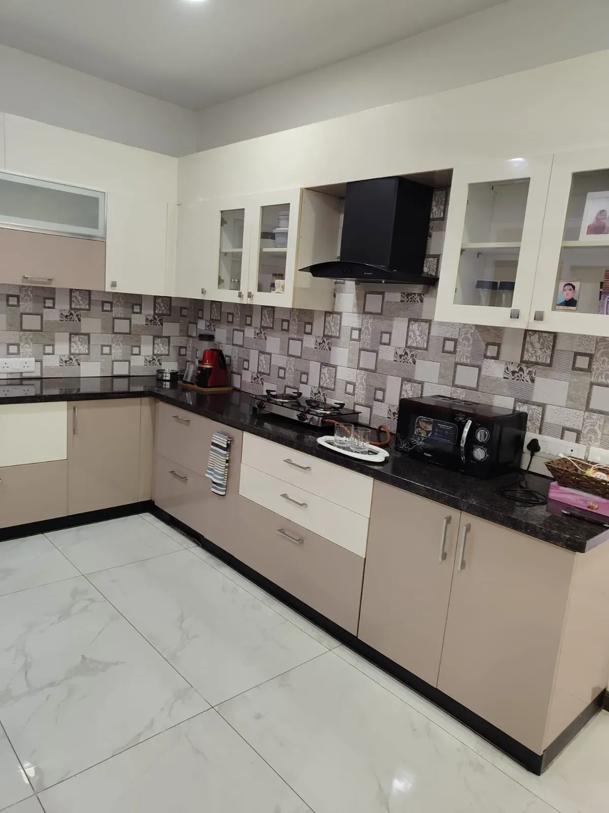 Cook Town | Luxury 3 BHK Garden Residence | 2400 Sq. Ft. 2