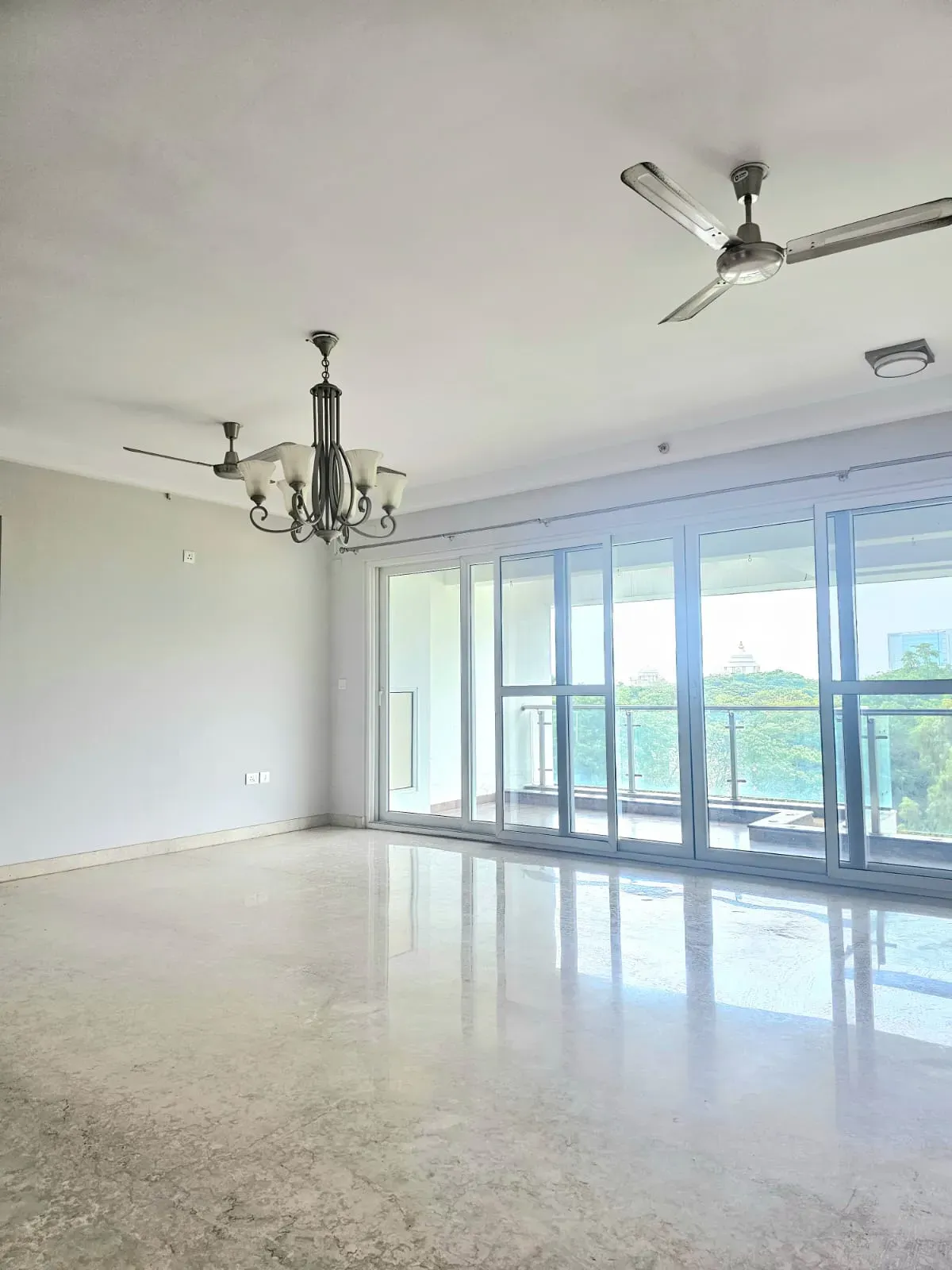 The Address Five Summits, Whitefield | 3 BHK + Maid's Room Luxury Residence | 2,565 Sq. Ft. 4.9cr 5