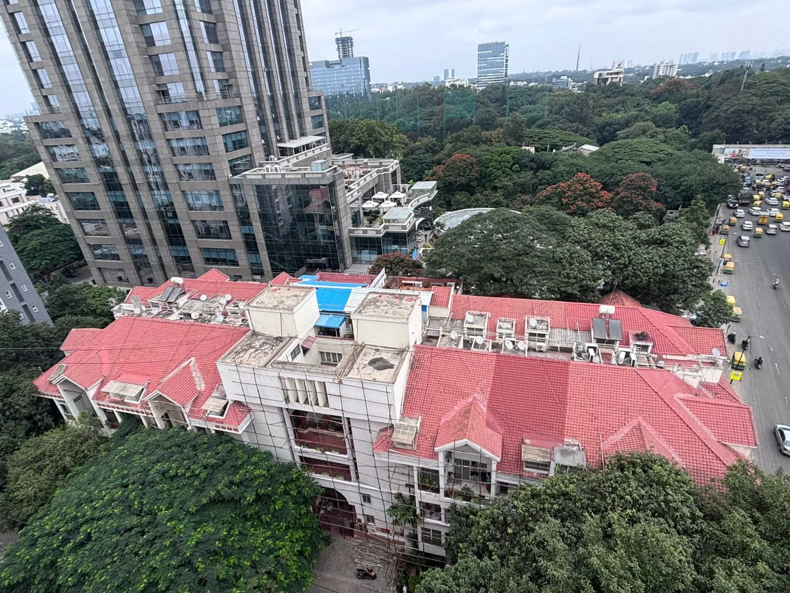 15 Lalehzar, Palace Road | 3 BHK Duplex Apartment | 2,702 Sq. Ft..
