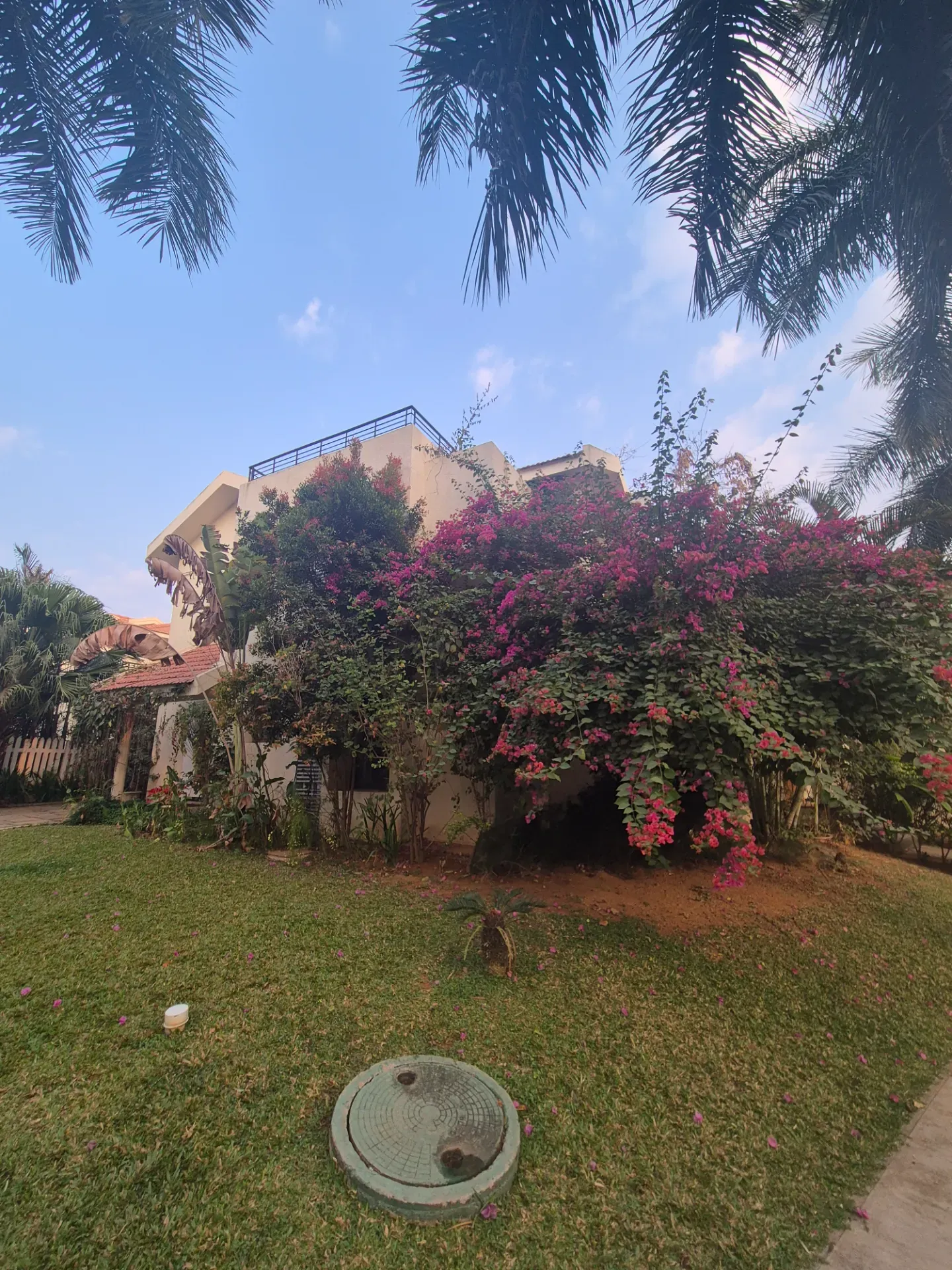 Whitefield | Adarsh Palm Meadows | 4 BHK Luxury Villa | 4,180 Sq. Ft. | 15.25 Cr 3